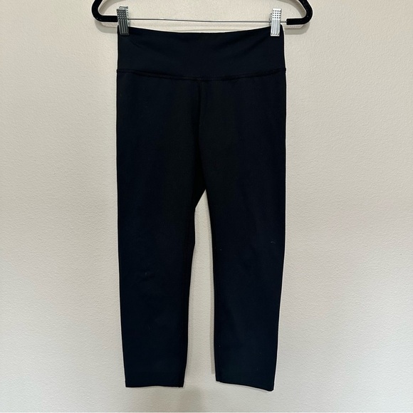 Rei co-op women’s black athletic leggings compression cropped length size XS - Picture 1 of 3